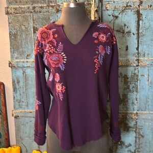 Johnny Was Floral Embroidered Thermal Shirt Purple Pink Flowers Long Sleeves XS